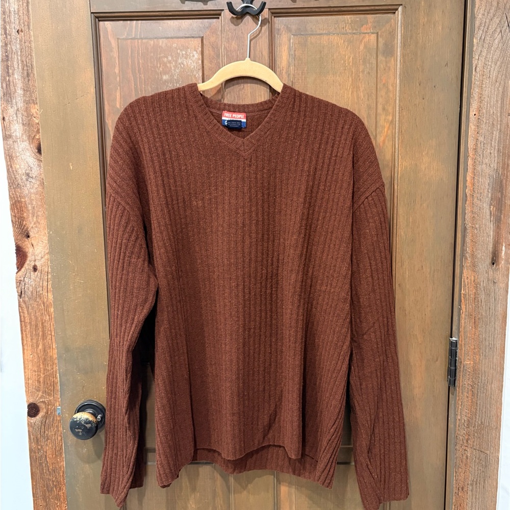 Free People Men's V-Neck Brown Sweater